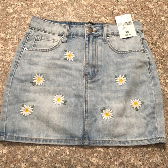 Daisy denim skirt Clearance